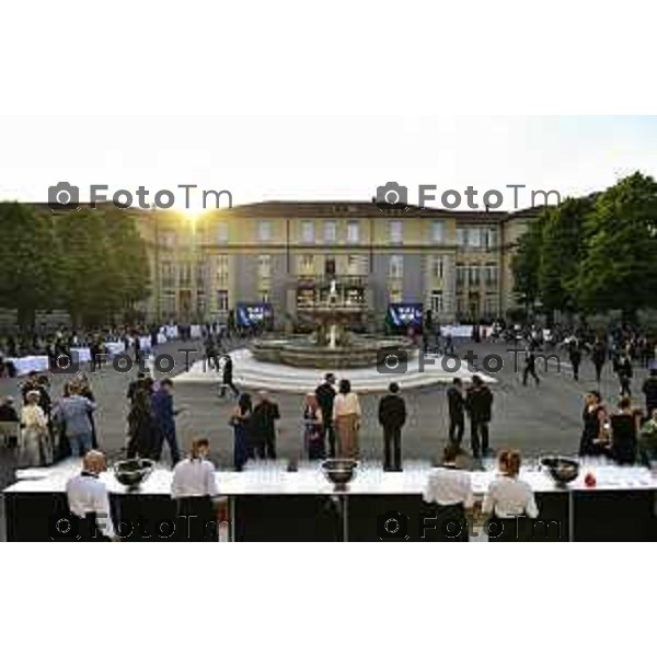 Tiziano Manzoni/LaPresse 29-06- 2024 Bergamo, Italia Cronaca Bergamo Accademia Guardia di Finanza Mak P 100 ballo giardino