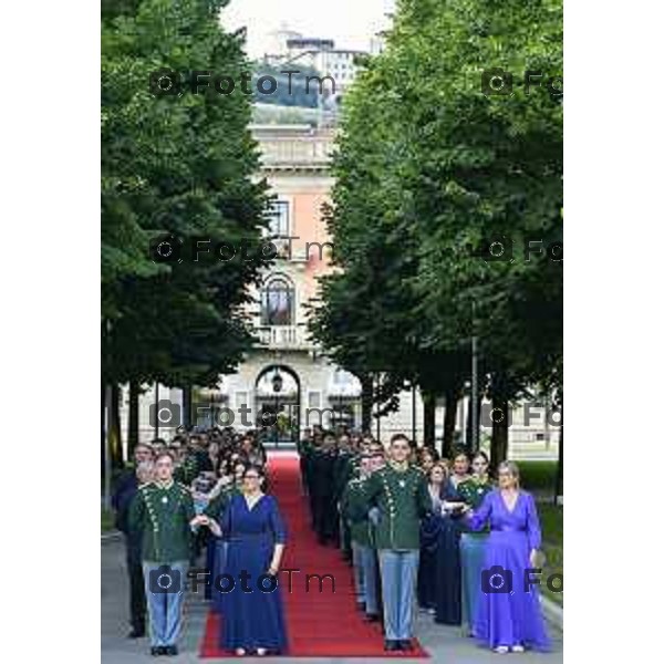 Tiziano Manzoni/LaPresse 29-06- 2024 Bergamo, Italia Cronaca Bergamo Accademia Guardia di Finanza Mak P 100 ballo giardino