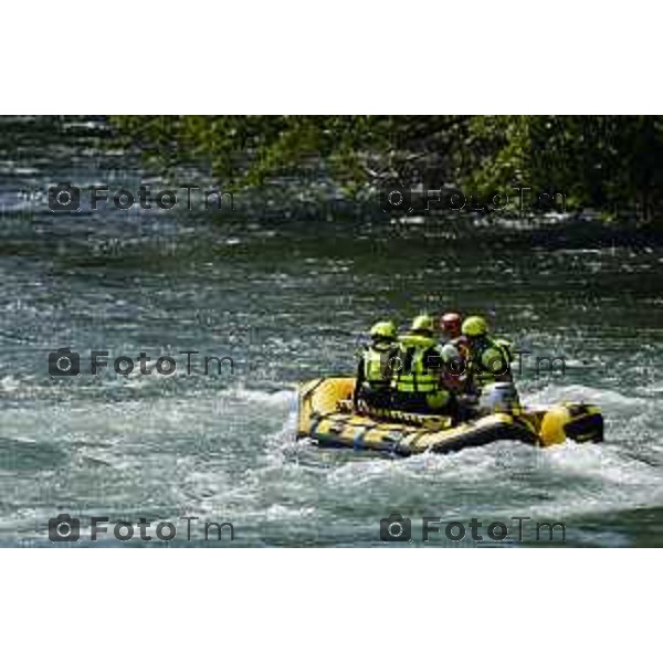 Tiziano Manzoni/LaPresse 6--07- 2024 Bergamo, Italia Cronaca Trezzo d\'Adda santuario Concesa le ricerche di Claudio Togni, inghiottito dal fiume venerdì scorso mentre lavorava alla centrale elettrica Italgen di Vaprio l\'acqua è stata fatta uscire dagli sbarramenti e per ridurne la quantità è stata deviata nei canali; come il naviglio Martesana, che nasce a monte di Concesa, il punto in cui è avvenuto il drammatico incidente