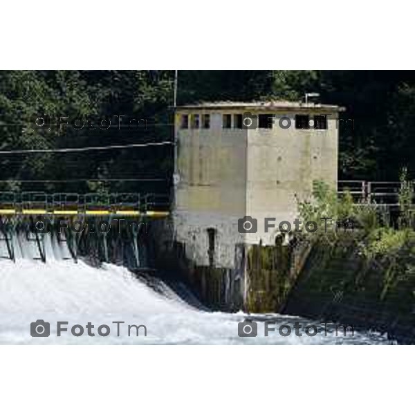 Tiziano Manzoni/LaPresse 6--07- 2024 Bergamo, Italia Cronaca Fiume Adda Trezzo sull\'Adda zona santuario di concesa la diga e la ciclabile