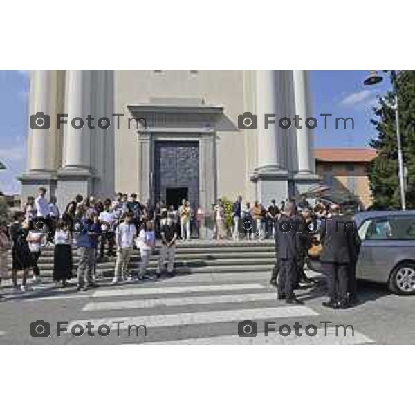 Tiziano Manzoni/LaPresse 20-07-2024 Bergamo, Italia Cronaca Bergamo Paladina funerale di Claudio Togni norto sul lavoro canale enel