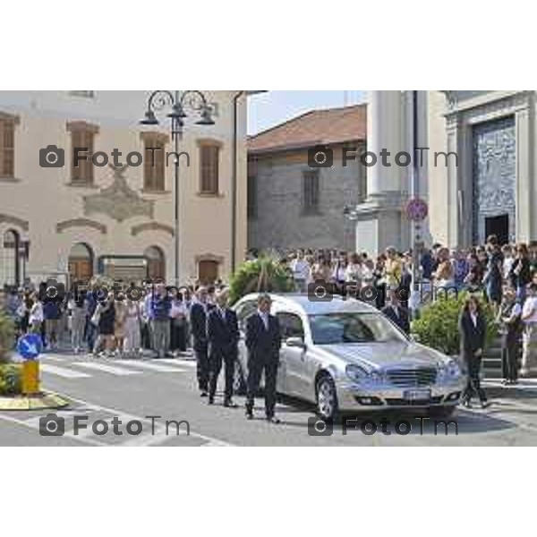 Tiziano Manzoni/LaPresse 20-07-2024 Bergamo, Italia Cronaca Bergamo Paladina funerale di Claudio Togni norto sul lavoro canale enel