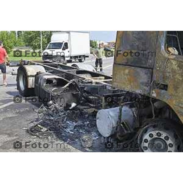 Tiziano Manzoni/LaPresse 2 5--07- 2024 Bergamo, Italia Cronaca Incontro Mornico Al Serio Incidente camion moto