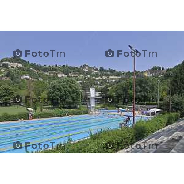 Tiziano Manzoni/LaPresse 26--06- 2024 Bergamo, Italia Cronaca Bergamo Bergamo centro sportivo italcementi piscine e colonnine elettriche .