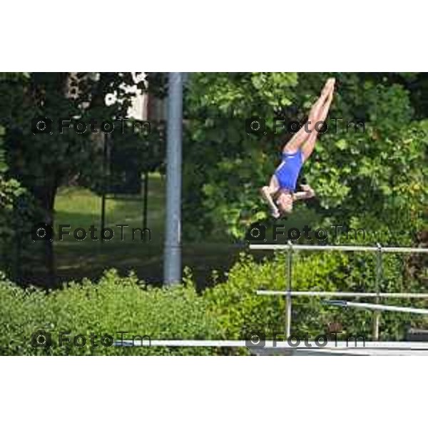 Tiziano Manzoni/LaPresse 26--06- 2024 Bergamo, Italia Cronaca Bergamo Bergamo centro sportivo italcementi piscine e colonnine elettriche .