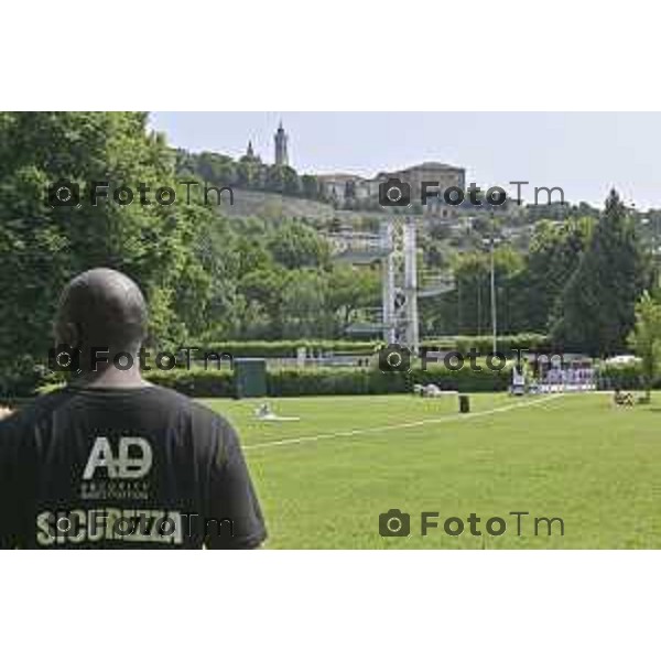 Tiziano Manzoni/LaPresse 26--06- 2024 Bergamo, Italia Cronaca Bergamo Bergamo centro sportivo italcementi piscine e colonnine elettriche .