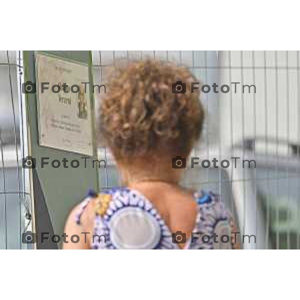 Tiziano Manzoni/LaPresse 2--08- 2024 Bergamo, Italia Cronaca Incontro Bottanuco arrivo della salma di Sharon Verzeni a casa dei genitori