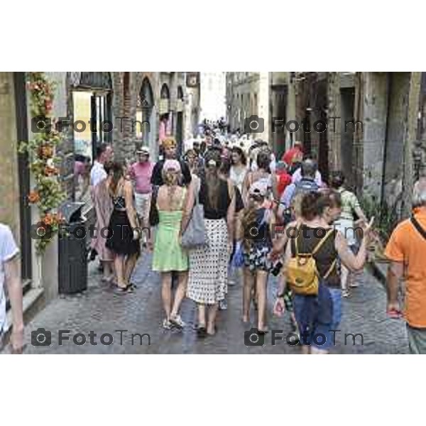 Tiziano Manzoni/LaPresse 14--06- 2024 Bergamo, Italia Cronaca Bergamo Bergamo 14 agosto turisti gente città ferragosto