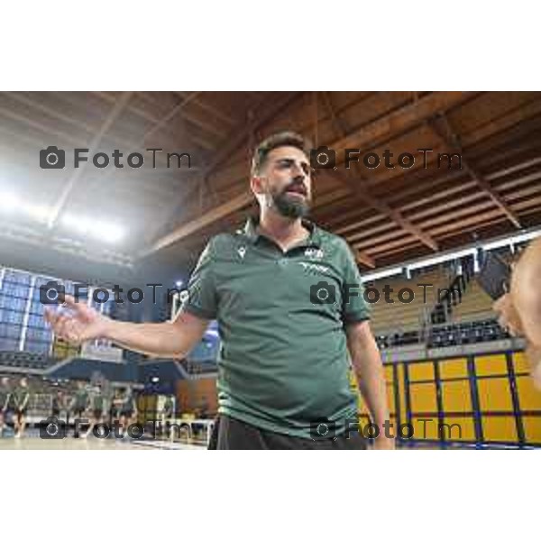 Tiziano Manzoni/LaPresse 20-08- 2024 Bergamo, Italia CronacaTreviglio Brianza Basket palafacchetti presentazione squadra Davide Villa