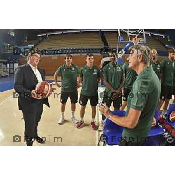 Tiziano Manzoni/LaPresse 20-08- 2024 Bergamo, Italia CronacaTreviglio Brianza Basket palafacchetti presentazione squadra