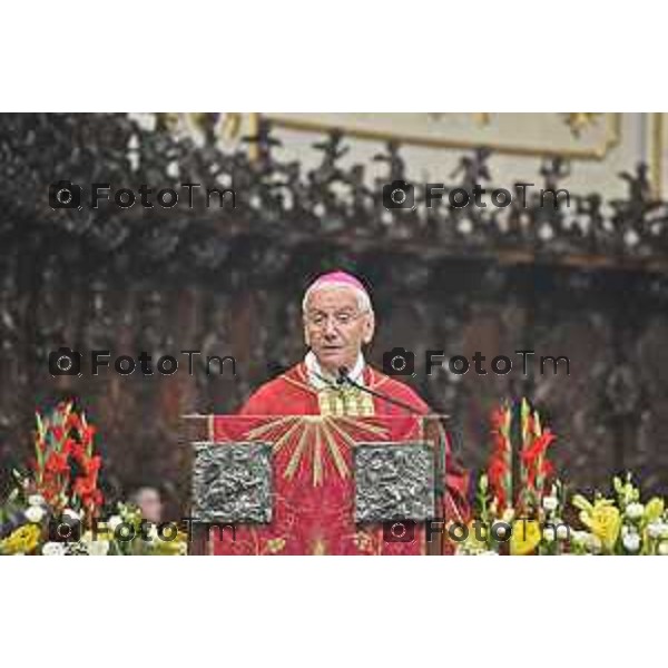 Tiziano Manzoni/LaPresse 26-08- 2024 Bergamo, Italia Cronacamessa vescovo e benedizione gruppi flocloristici per Sant\'Alessandro Patrono beschi