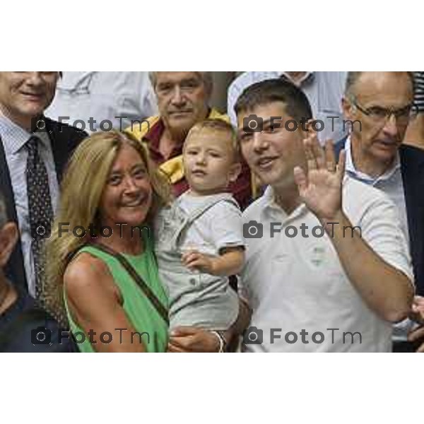 Tiziano Manzoni/LaPresse 26-08- 2024 Bergamo, Italia Cronacamessa vescovo e benedizione gruppi flocloristici per Sant\'Alessandro Patrono beschi