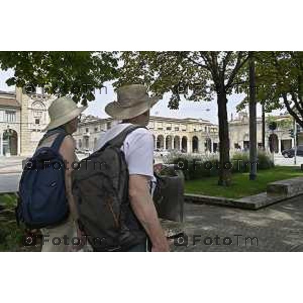 Tiziano Manzoni/LaPresse 04-06- 2024 Bergamo, Italia Cronaca Bergamo Bergamo gente bergamo bassa sentierone gente turisti stranieri cinesi