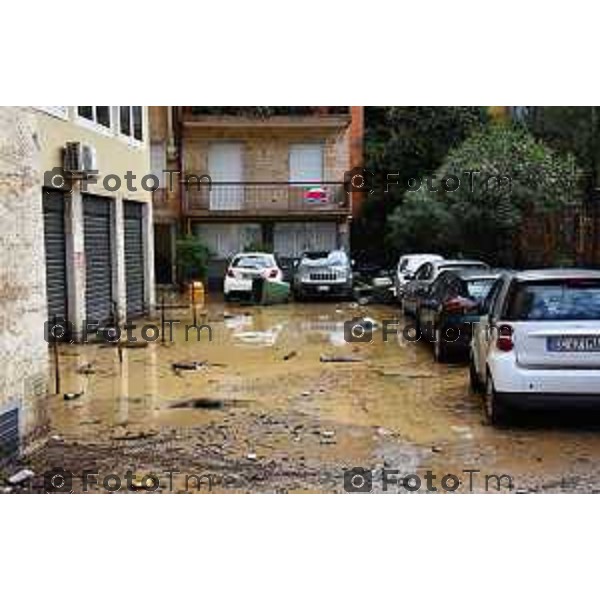 Tiziano Manzoni/LaPresse 9-09- 2024 Bergamo, Italia Cronaca zona palazzetto colpita dal maltempo e straripamento del torrente morla