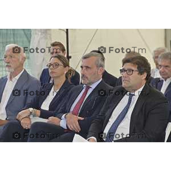 Tiziano Manzoni/LaPresse 11-09- 2024 Bergamo, Italia CronacaDalmine inaugura collegamento termovalorizzatore Rea e il sistema del teleriscaldamento A2A di Bergamo Marco Sperandio, Presidente di Rea Dalmine, e Renato Mazzoncini, Amministratore delegato di A2A. Interverranno l’assessore regionale all’Ambiente e al Clima Giorgio Maione, la sindaca di Bergamo Elena Carnevali, il sindaco di Dalmine Francesco Bramani e il consigliere delegato della Provincia di Bergamo Gianfranco Masper