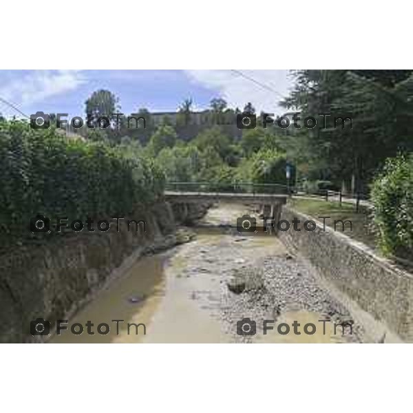 Tiziano Manzoni/LaPresse 14-09- 2024 Bergamo, Italia Cronaca Bergamo a una settimana dall\'alluvione del torrente Morla via Cameroni Famiglie che hanno subito allagamento