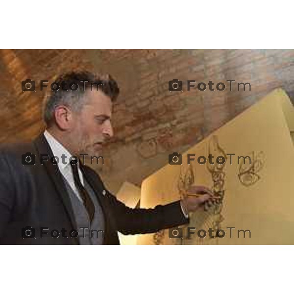 foto LaPresse - Tiziano Manzoni 26/11/2017 Bergamo - ITALIA Cronaca Presentazione scarpe gioiello di Ivan Rando Arando