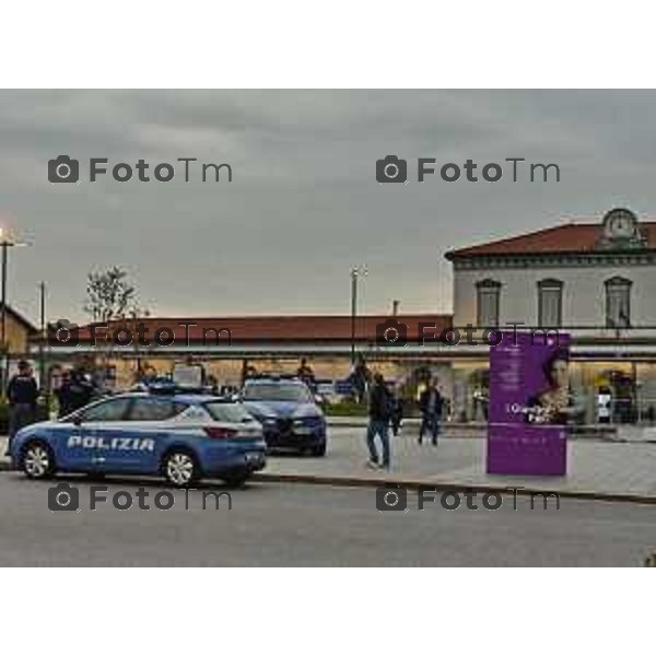 Tiziano Manzoni/LaPresse 26-09- 2024 Bergamo, Italia CronacaBergamo controlli stazione di ferroviaria