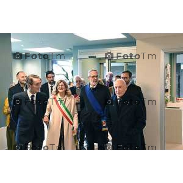 Tiziano Manzoni/LaPresse 05-10- 2024 Bergamo, Italia CronacaFondazione Carisma inaugura CasAlzheimer Presidente Attilio Fontana e Miro Radici