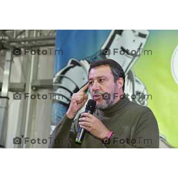 Pontida Bg giovani leghisti raduno Lega con Matteo Salvini e Valditara 2024 Tiziano Manzoni/LaPresse 05-10- 2024 Bergamo, Italia Cronaca