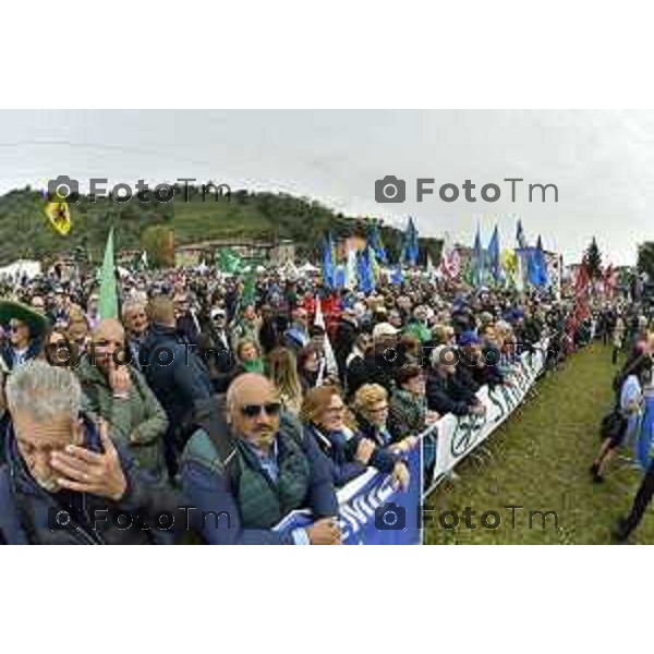 Pontida Bergamo raduno dei militanti leghisti sul sacro suolo di Pontida Matteo Salvini Viktor Orban 06-10- 2024 Bergamo, Italia Cronaca Politica