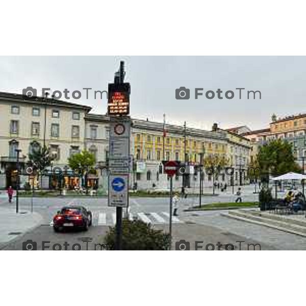 Bergamo Zona ZTL piazza Matteotti fronte comune telecamere varchi zona traffico limitato 