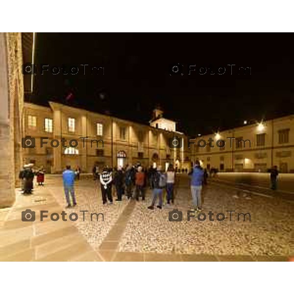 Tiziano Manzoni/LaPresse 10-10- 2024 Bergamo, Italia Cronaca Bergamo nuova illuminazione piazza Cittadella Bergamo Alta