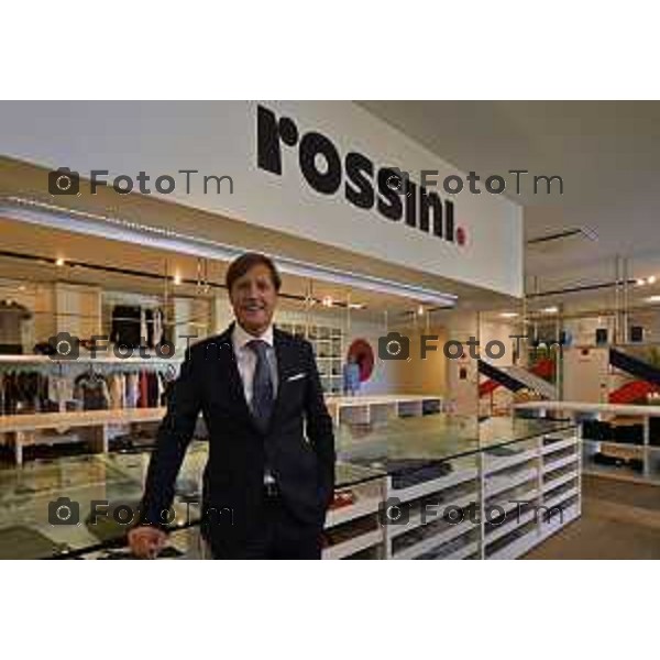 Tiziano Manzoni/LaPresse 18-10- 2024 Bergamo, Italia Cronaca Bergamo Seriate Gruppo Rossini nel settore dell\'abbigliamento da lavoro e i DPI: inaugurazione del nuovo Magazzino Automatizzato. 2024