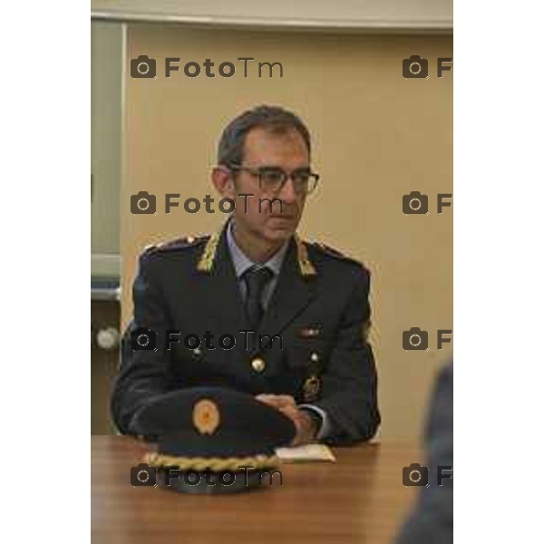 Tiziano Manzoni/LaPresse 29-10- 2024 Bergamo, Italia Cronaca Bergamo presentare l’istituzione del Nucleo di Polizia di Prossimità appiedato nell’ambito del sistema organizzativo del Corpo di Polizia Locale. Sindaca Elena Carnevali, l’assessore alla Sicurezza Giacomo Angeloni, l’assessora all’educazione alla legalità Marzia Marchesi con il dirigente ad interim della Polizia Locale Virgilio Appiani e il Vicecomandante Antonio Bettoni.