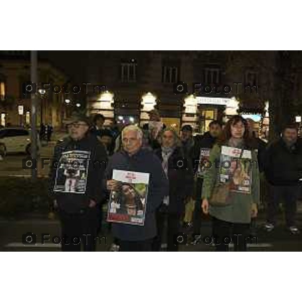 Tiziano Manzoni/LaPresse 25-11- 2024 Bergamo, Italia Cronaca Bergamo giornata contro il la violenza sulle donne sfilata 2024.