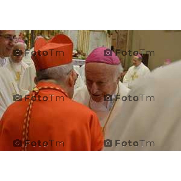 Sotto il Monte, BG paese natale di Papa Giovanni XXIII, la nomina a cardinale di Loris Francesco Capovilla segretario di Pap Giovanni XXIII. Il saluto del vescovo Bonicelli Il saluto del vescovo foto Tiziano Manzoni-fotogramma Bergamo