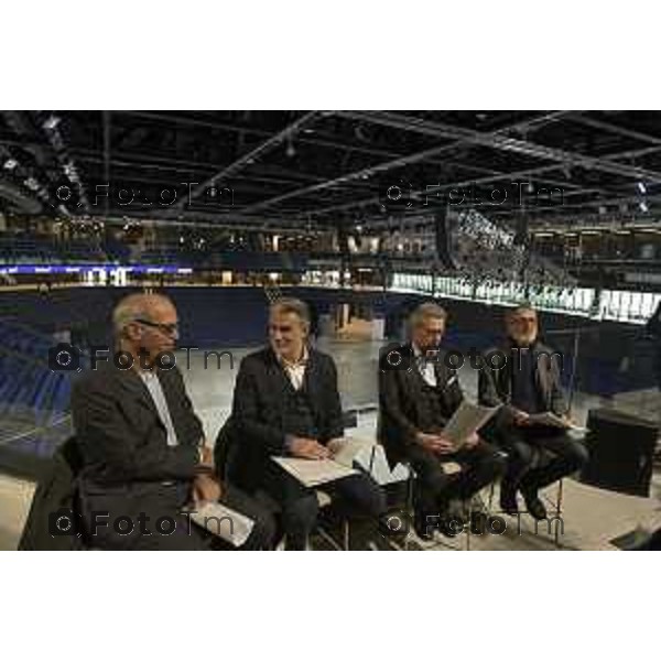 Tiziano Manzoni/LaPresse 9-12- 2024 Bergamo, Italia Cronaca Conferenza stampa stagione teatrale 20 25 - ChorusLife Arena Bergamo Valesini Gandi Davide albertini Petron ceo e Paolo Scotti direttore artistico