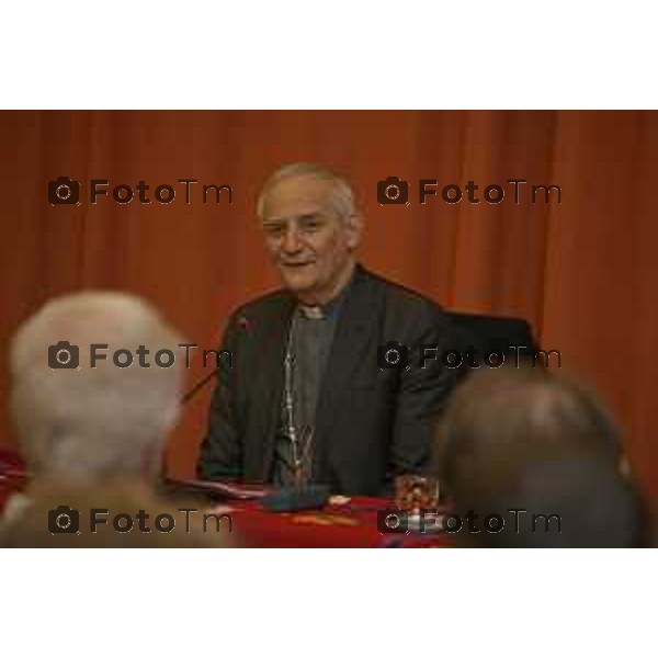 Tiziano Manzoni/LaPresse 14-12- 2024 Bergamo, Italia Cronaca Bergamo cardinale Matteo Maria Zuppi, presidente della Conferenza Episcopale Italiana alla chiesa Santa lucia don Giambattista Boffi