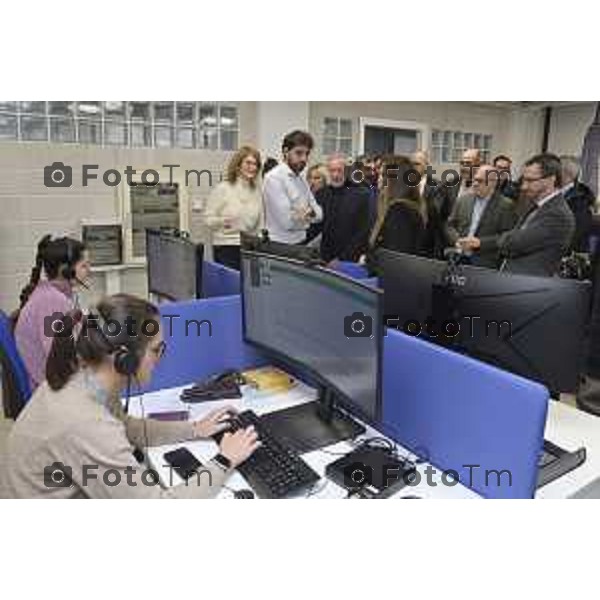 Tiziano Manzoni/LaPresse 18-1- 2025 Italia Cronaca Dalmine Centrale UNICA 116117 di Bergamo, gestione della ex guardia medica, punto di arrivo di un percorso condiviso tra la Direzione Generale Welfare di Regione Lombardia, AREU, ATS Bergamo e le tre ASST Papa Giovanni XXIII, Bergamo Est e Bergamo Ovest.