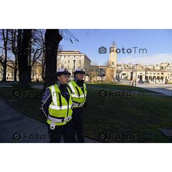 Tiziano Manzoni/LaPresse 24-1- 2025 Italia Cronaca presentazione del nucleo polizia di prossimità appiedato la Sindaca Elena Carnevali, l’assessore alla Sicurezza Giacomo Angeloni con la comandante della Polizia Locale Monica Porta.