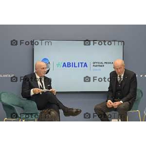 Tiziano Manzoni/LaPresse 24-1- 2025 Italia Cronaca Bergamo inaugurato ufficialmente Habilita Sport Medicine Presidente Dott. Roberto Rusconi e Direttore Generale Andrea Rusconi con gli sportivi De Ron e Dovizioso