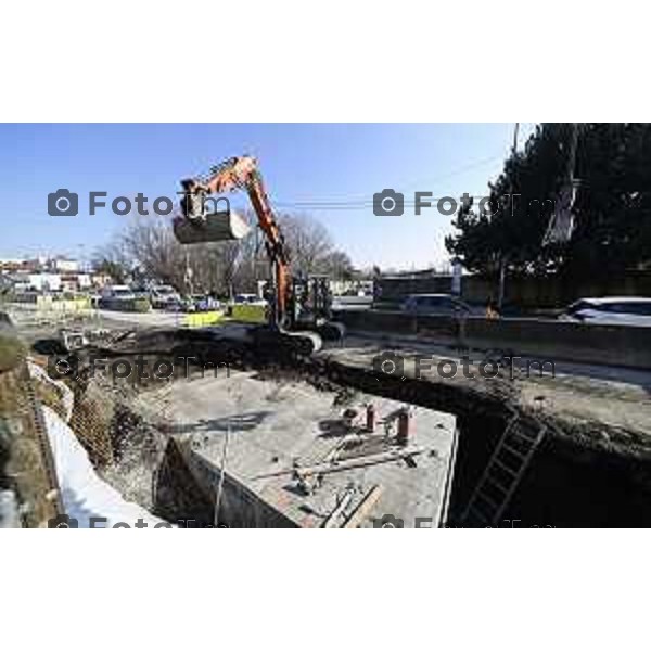 Tiziano Manzoni/LaPresse 04-02-2025 visita ai principali cantieri dell’opera, il capolinea di Verdellino e l’intubamento della roggia Colleonesca Atb e Vitali Spa