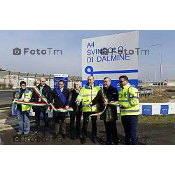 Tiziano Manzoni/LaPresse 21-2- 2025 Italia Cronaca Bergamo l’Assessore Regionale alle Infrastrutture e Opere Pubbliche Claudia Terzi, il Sindaco di Dalmine Francesco Bramani, e i rappresentanti di Autostrade per l’Italia, tra cui il Direttore Ingegneria e Realizzazione, Luca Fontana. Tangorra Simone.