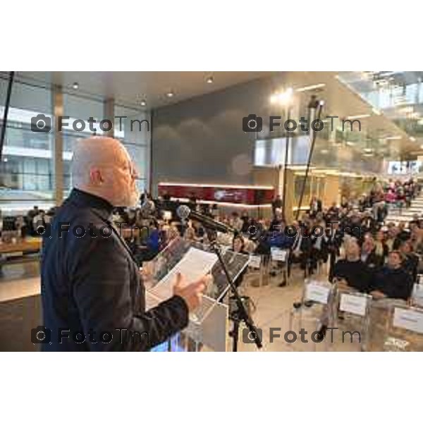 Tiziano Manzoni/LaPresse 22-2- 2025 Italia Cronaca Kilometro Rosso Bergamo Innovare per tornare a crescere Convention di energia popolare sul futuro delle imprese e del lavoro Stefano Bonaccini