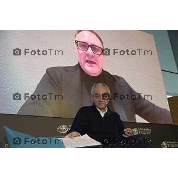 Tiziano Manzoni/LaPresse 22-2- 2025 Italia Cronaca Kilometro Rosso Bergamo Innovare per tornare a crescere Convention di energia popolare sul futuro delle imprese e del lavoro Dario Di Vico, Emanuele Orsini