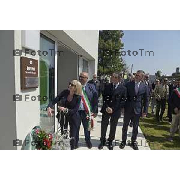 Tiziano Manzoni/LaPresse 04-3- 2025 Italia Cronaca Bergamo Cerimonia di intitolazione dell\'Agri Hub di Spirano a Roberto Maroni Bergamo Enza Maroni