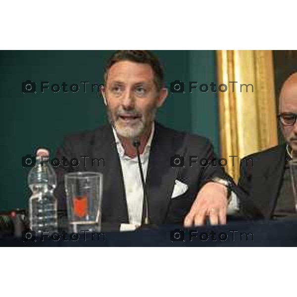 Tiziano Manzoni/LaPresse 10-4- 2025 Italia Cronaca Bergamo Accademia Carrara, DENTRO LORENZO LOTTO la pala di San Bernardino, la fotografia di Axel Hütte Bonaldio