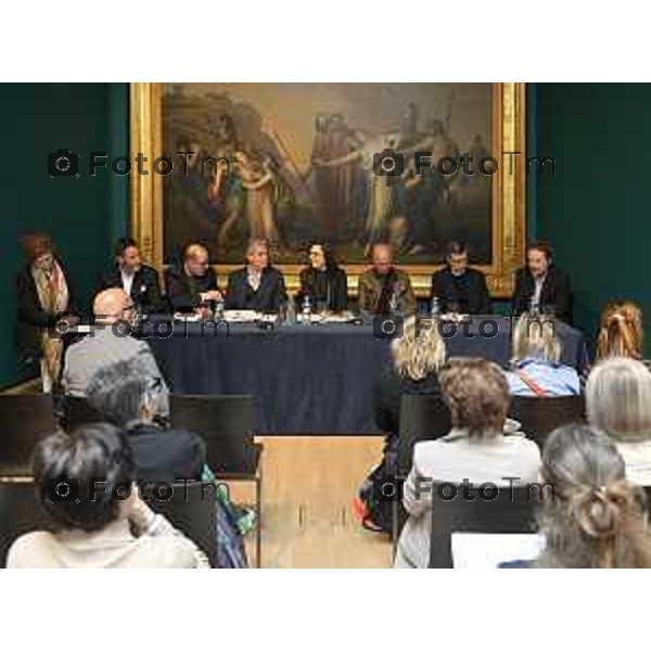 Tiziano Manzoni/LaPresse 10-4- 2025 Italia Cronaca Bergamo Accademia Carrara, DENTRO LORENZO LOTTO la pala di San Bernardino, la fotografia di Axel Hütte