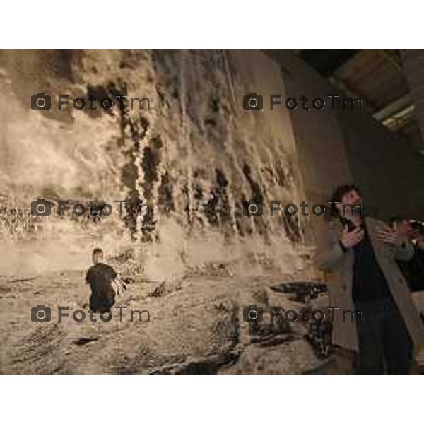 Bergamo Mostra De Bello Notes on War and Peace gres art 671 Gabriele Micalizzi