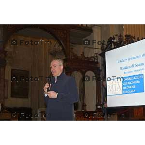 Tiziano Manzoni/LaPresse 16-4- 2025 Italia Cronaca Bergamo Elena Carnevali,Bergamo Restaurato dipinto di Camillo Procaccini nella Basilica di Santa Maria Maggiore.Armando Santus presidente Fondazione Banca Popolare di Bergamo Fabio Bombardieri presidente Fondazione MIA•