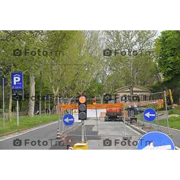 Tiziano Manzoni/LaPresse 21-4- 2025 Italia Cronaca Bergamo lavori parking fara