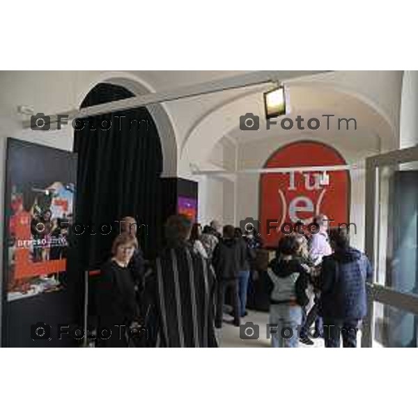 Tiziano Manzoni/LaPresse 21-4- 2025 Italia Cronaca Bergamo Accademia carrara ingresso code gente lotto