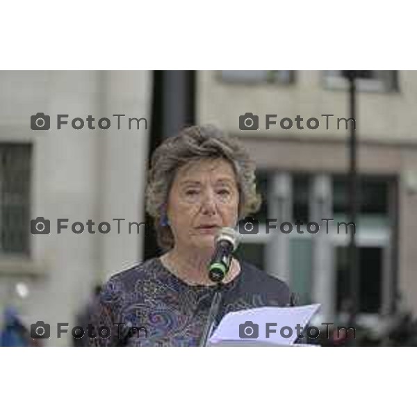 Tiziano Manzoni/LaPresse 24-4- 2025 Italia Cronaca Bergamo Elena Carnevali, Bergamo cerimonia svelamento della targa dedicata a Giacomo Matteotti Pia Locatelli esponente politica Bergamasca socialista PSi