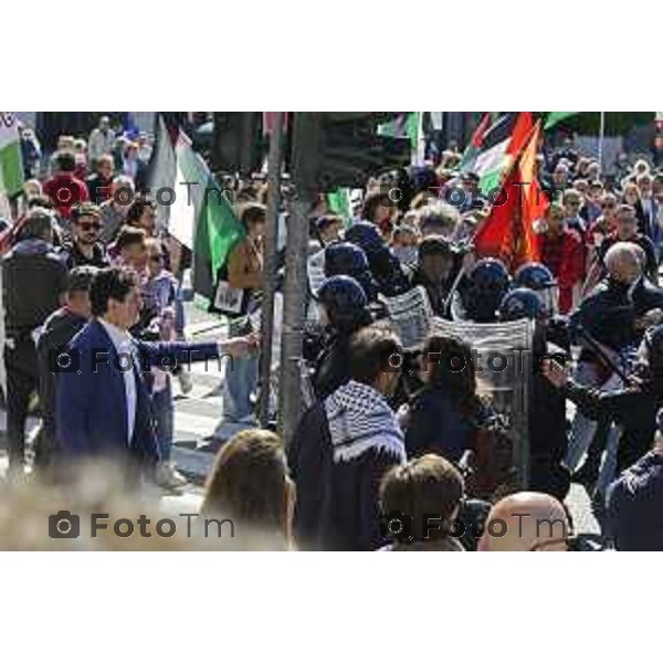 Tiziano Manzoni/LaPresse 12-4- 2025 Italia Cronaca tafferugli Manifestazioni Anniversario della Liberazione.celebrative del 25 aprile