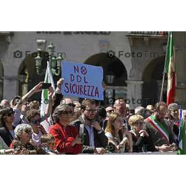 Tiziano Manzoni/LaPresse 12-4- 2025 Italia Cronaca Bergamo Elena Carnevali, Bergamo 80° Manifestazioni Anniversario della Liberazione.celebrative del 25 aprile
